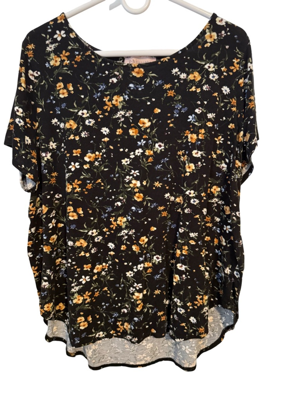 Philosophy Black Floral Short Sleeve Tee with Yellow & White Blooms